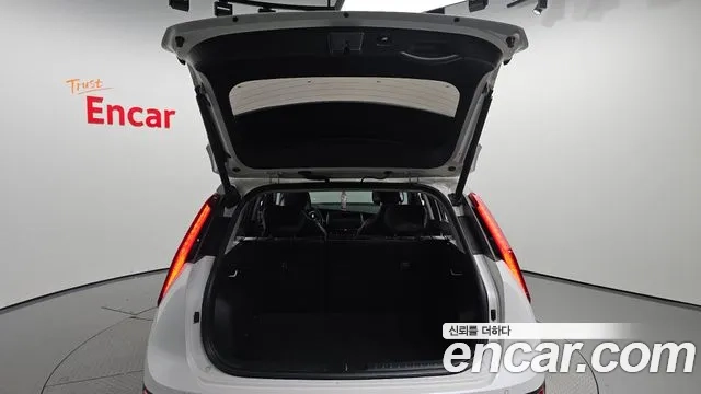 Kia Di Ol Nu Niro id 2874477 из Кореи 11