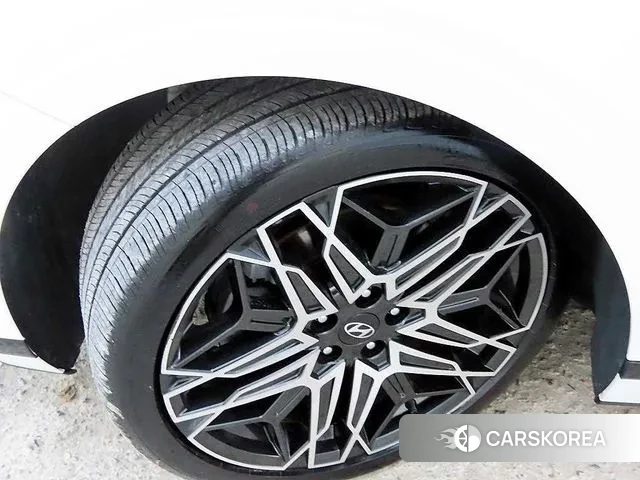 Hyundai Grandeur (GN7) id 3431562 из Кореи 11