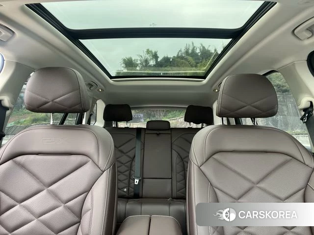 BMW X5 id 4313604 из Китая 11