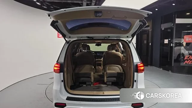 Kia The New Carnival id 3601579 из Кореи 11