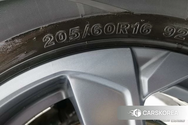 Geely Geometry E firefly id 4210647 из Китая 11