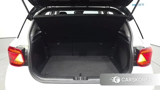 Hyundai Venue id 3763904 из Кореи 11