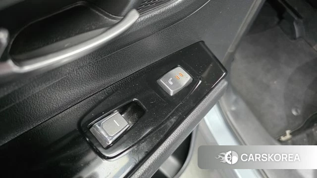 Ssangyong Beautiful Korando id 4370103 из Кореи 11