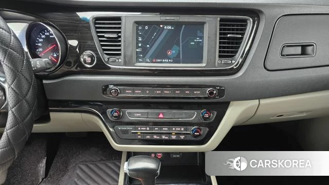 Kia The New Carnival id 4417223 из Кореи 11