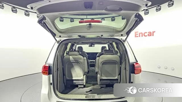 Kia The New Carnival id 3428678 из Кореи 11