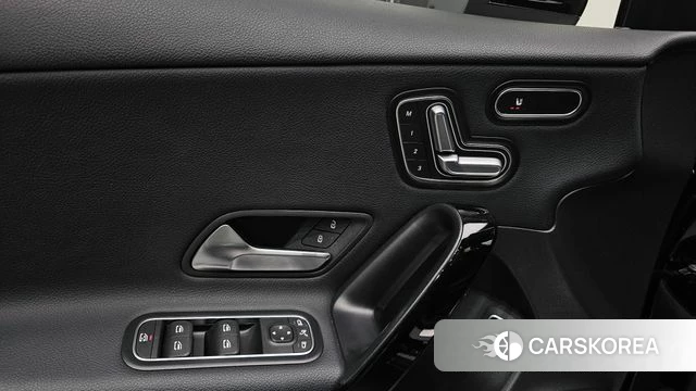 Mercedes-Benz A-Class W177 id 4872765 из Кореи 11