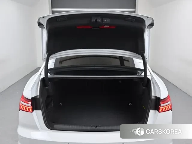 Audi A6 (C8) id 3316206 из Кореи 11