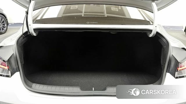 Hyundai Avante (CN7) id 3954346 из Кореи 11