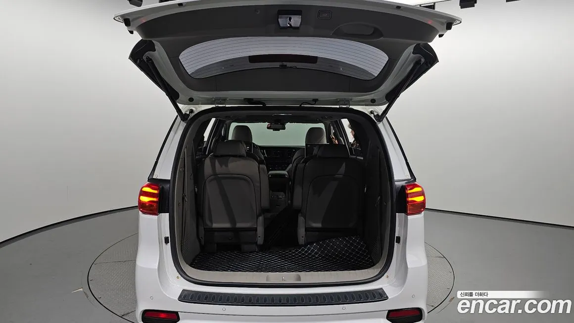 Kia The New Carnival id 2097194 из Кореи 11