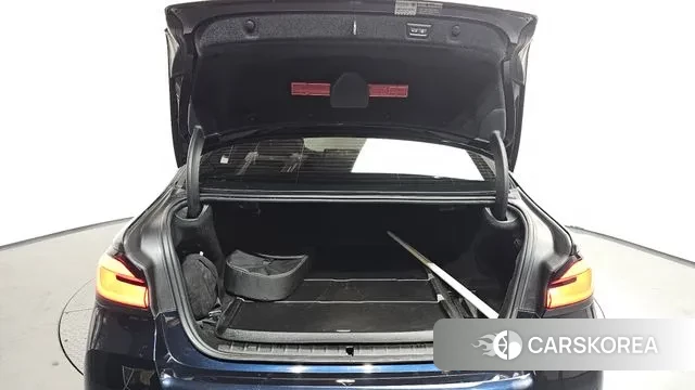 BMW 5 Series (G30) id 3458717 из Кореи 11