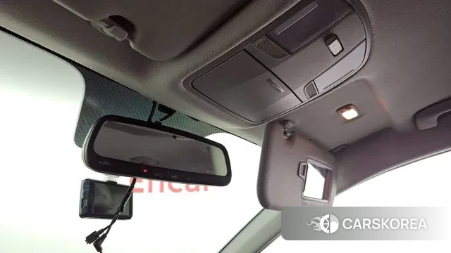 Kia Stonic id 3766028 из Кореи 11