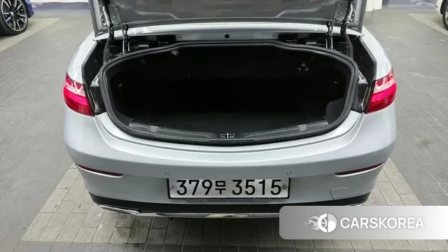 Mercedes-Benz E-Class W213 id 3681642 из Кореи 11