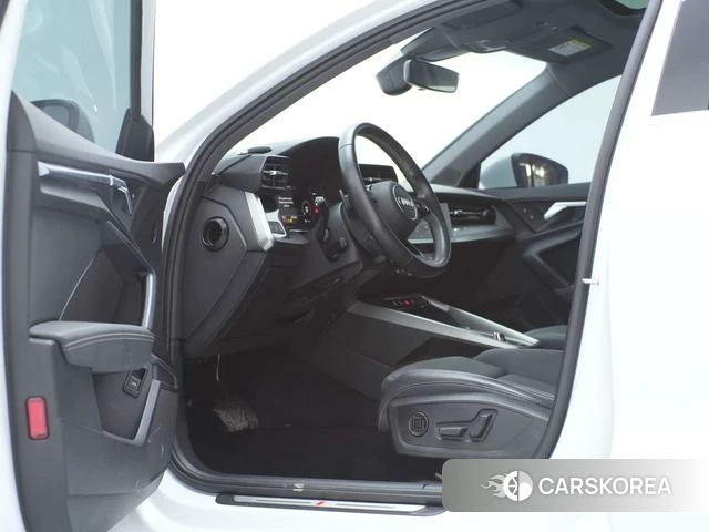 Audi A3 id 4279282 из Китая 11