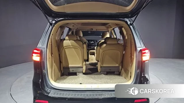 Kia The New Carnival id 2995415 из Кореи 11