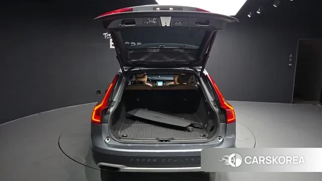 Volvo V90 Cross-Country id 3736722 из Кореи 11