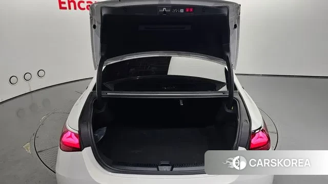 Mercedes-Benz E-Class W214 id 3158979 из Кореи 11