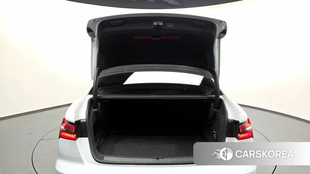 Audi A6 (C8) id 3859127 из Кореи 11