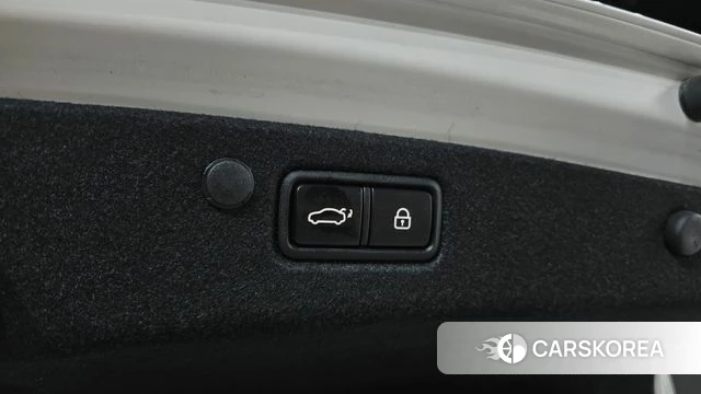 Hyundai The New Grandeur IG id 4343640 из Кореи 11
