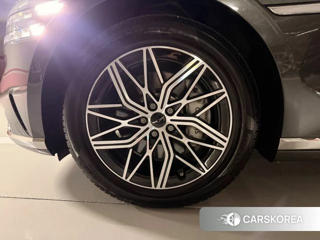 Genesis G90 (RS4) id 4834784 из Кореи 11