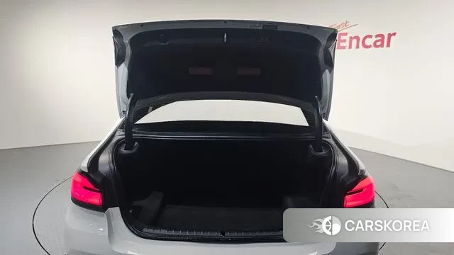 BMW 5 Series (G30) id 3702268 из Кореи 11