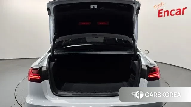 Audi New A6 id 3748344 из Кореи 11