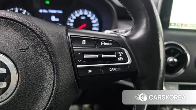 Kia Stinger id 3789749 из Кореи 11