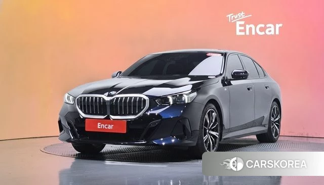 BMW 5 Series (G60) id 4617465 из Кореи 11