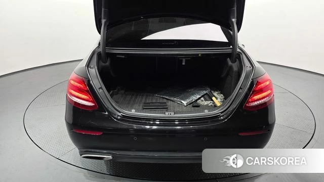 Mercedes-Benz E-Class W213 id 4657815 из Кореи 11