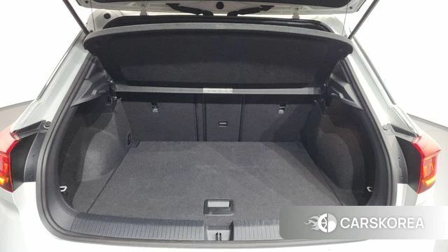 Volkswagen T-Roc id 3852300 из Кореи 11