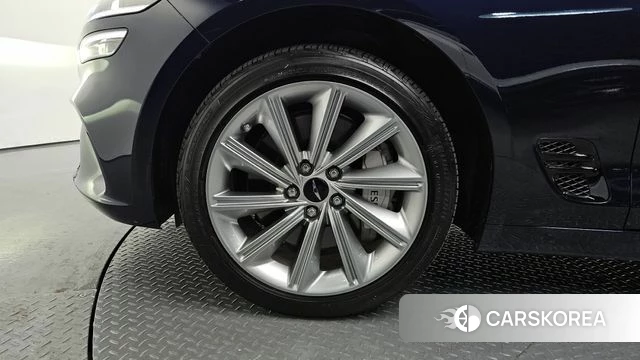 Genesis The New G70 id 3953022 из Кореи 11