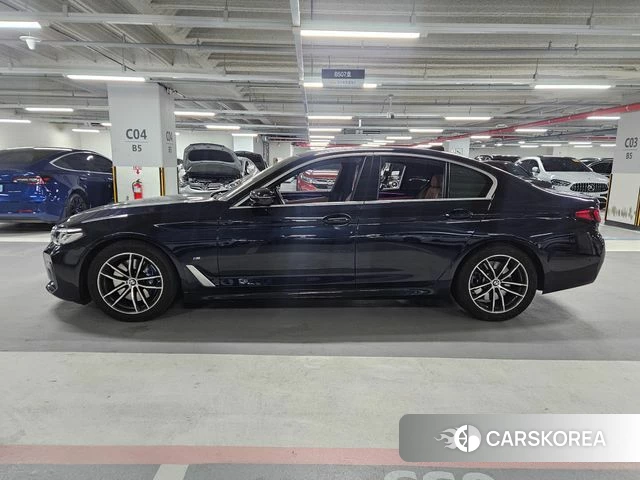 BMW 5 Series (G30) id 3923063 из Кореи 11