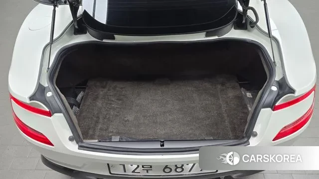 Aston Martin Vanquish S id 3563202 из Кореи 11