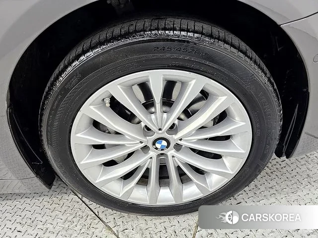 BMW 5 Series (G30) id 3616393 из Кореи 11