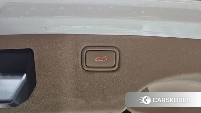 Kia The New Carnival id 3526206 из Кореи 11