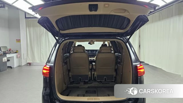 Kia The New Carnival id 3845122 из Кореи 11