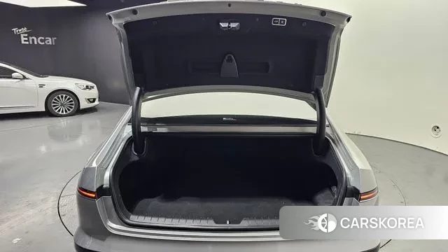 Hyundai Grandeur (GN7) id 3745758 из Кореи 11