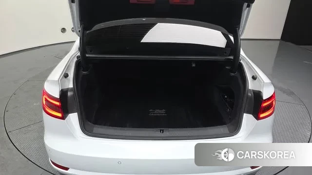 Audi A4 (B9) id 3641576 из Кореи 11