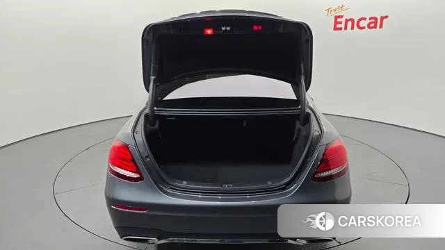 Mercedes-Benz E-Class W213 id 3188018 из Кореи 11