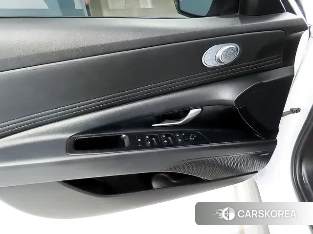 Hyundai Avante (CN7) id 3406965 из Кореи 11