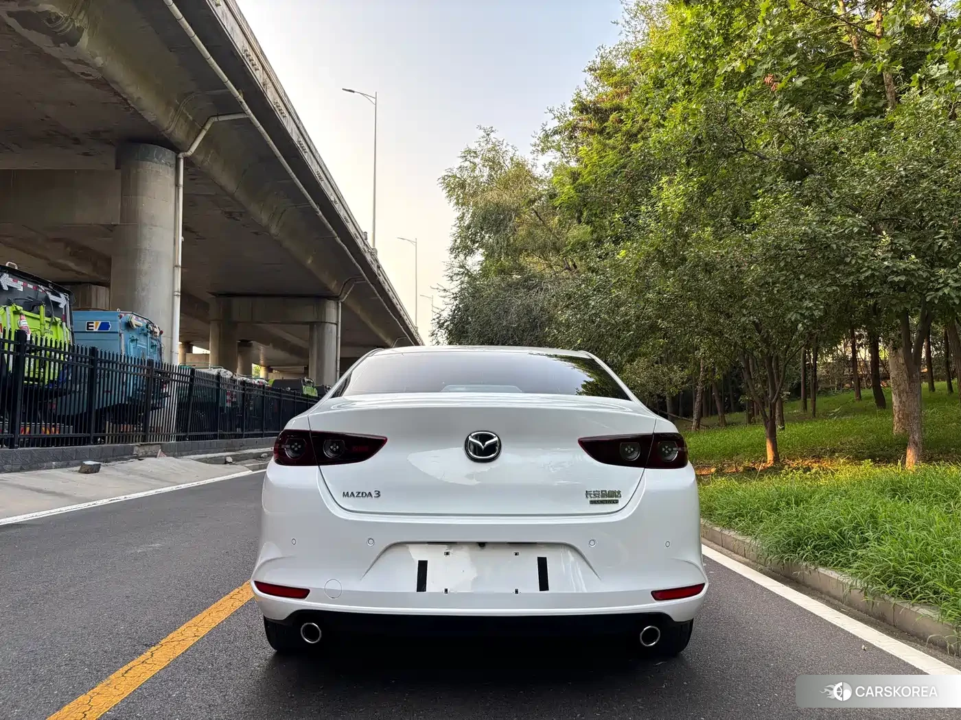 Mazda 3 id 4680629 из Китая 11