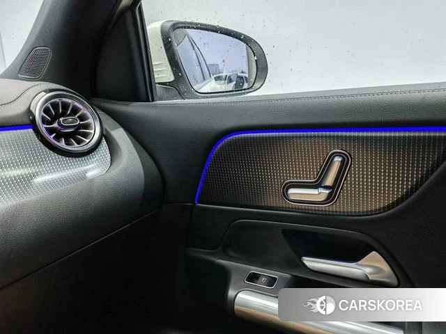 Mercedes-Benz GLA id 3927043 из Китая 11