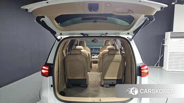 Kia The New Carnival id 4502396 из Кореи 11