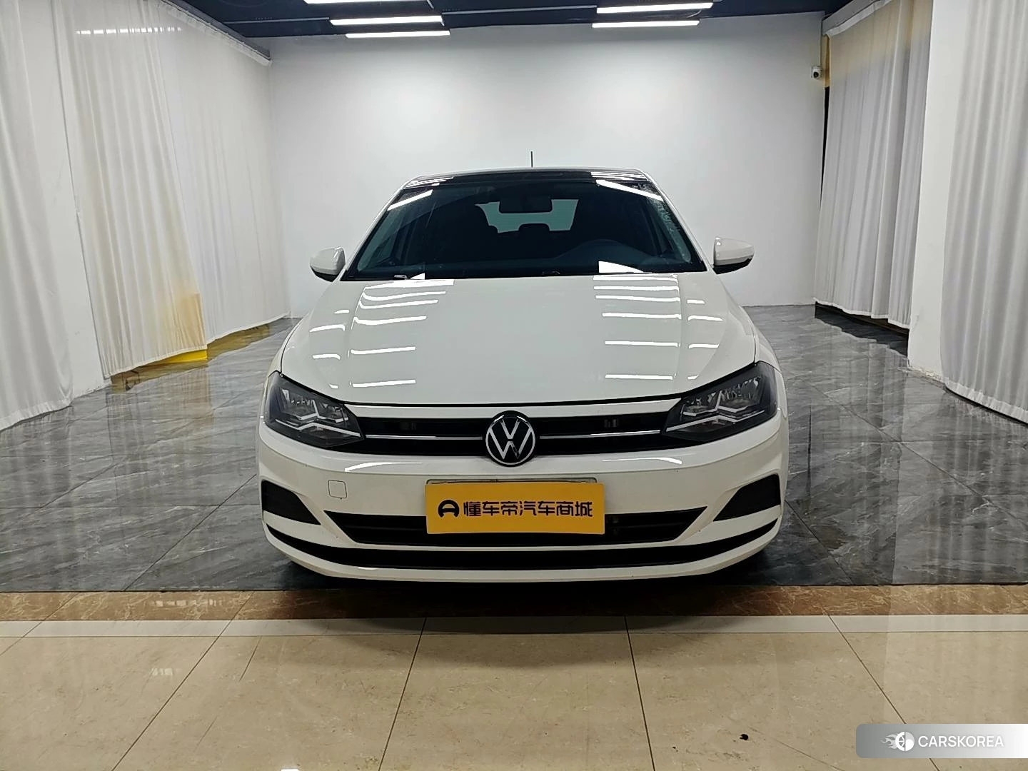 Volkswagen Polo id 4498855 из Китая 11