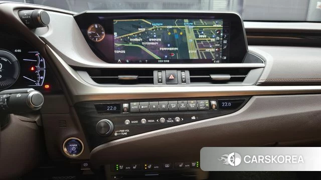 Lexus ES300h 7th generation id 4304322 из Кореи 11