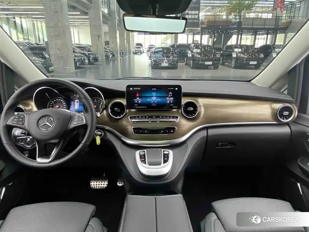 Mercedes-Benz V-Class id 4606866 из Китая 11