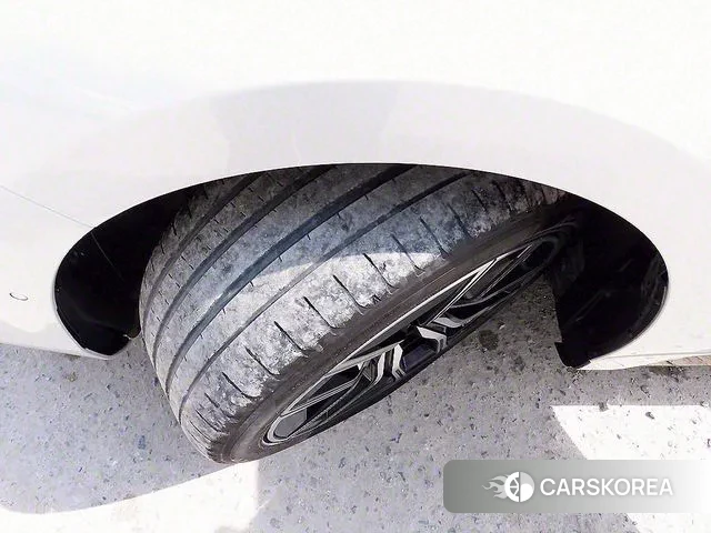 BMW 7 Series (G70) id 2513273 из Кореи 11