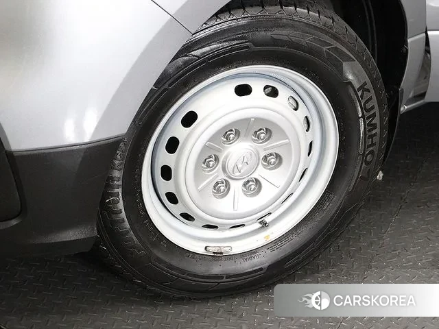 Hyundai The New Grand Starex id 3578834 из Кореи 11