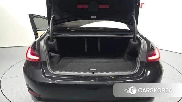 BMW 3 Series (G20) id 4179855 из Кореи 11