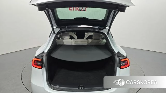Tesla Model Y id 3909611 из Кореи 11