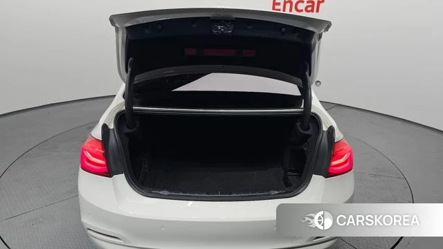 BMW 3 Series (F30) id 3867579 из Кореи 11